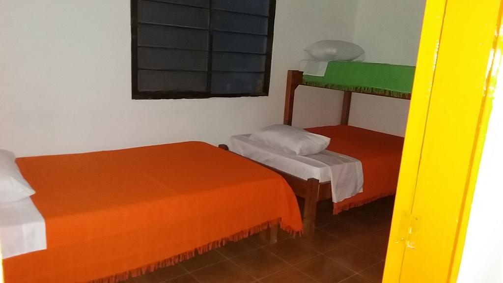 Hostal Don Bernardo 圣罗莎德卡瓦尔 外观 照片